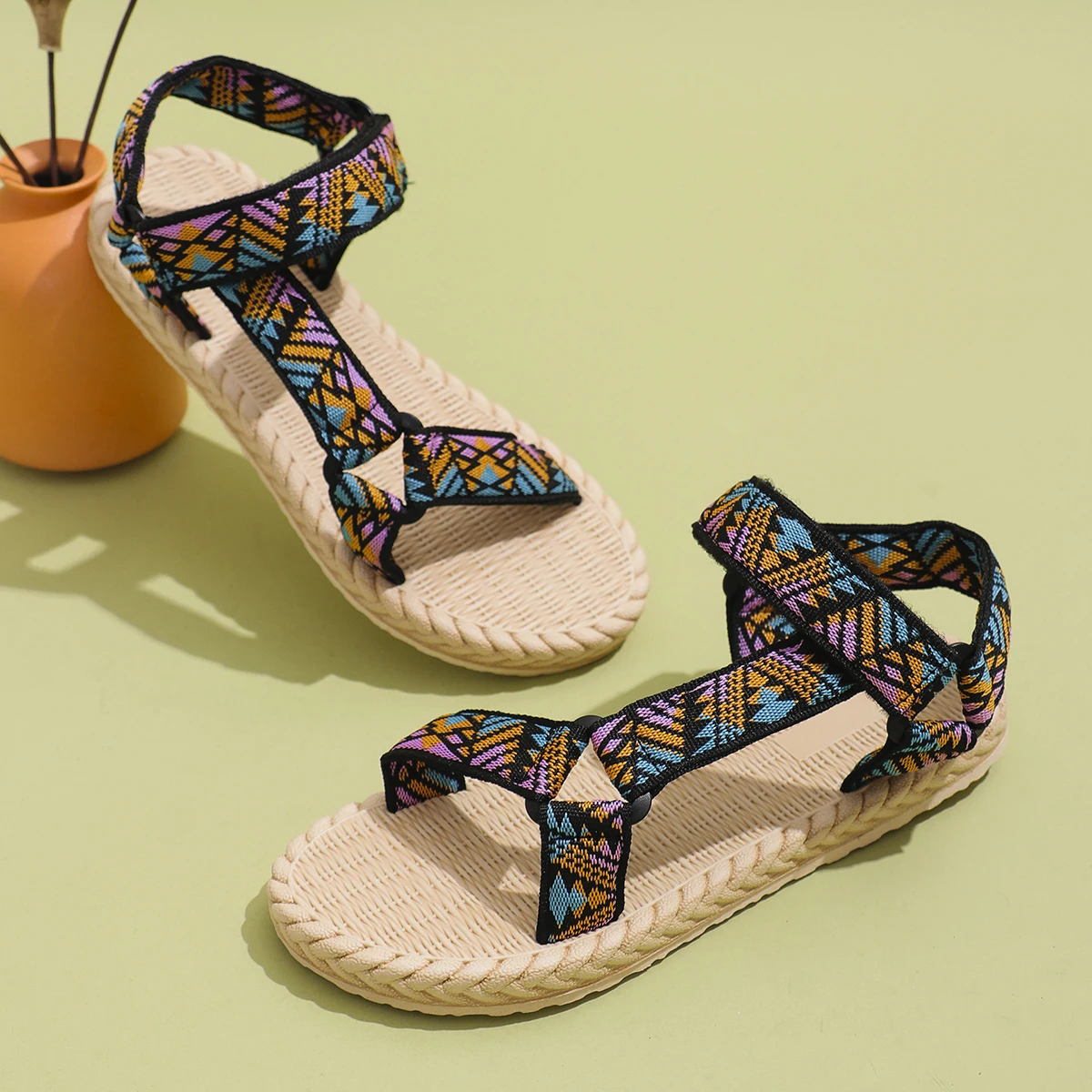 Casual Synthetic Soft Soled Trend Beach Style Non-Slip Flat Sandals - Image 3