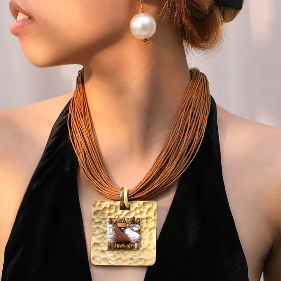 Vintage Metal Rhinestones Trendy Statement With Square Pendant Necklace