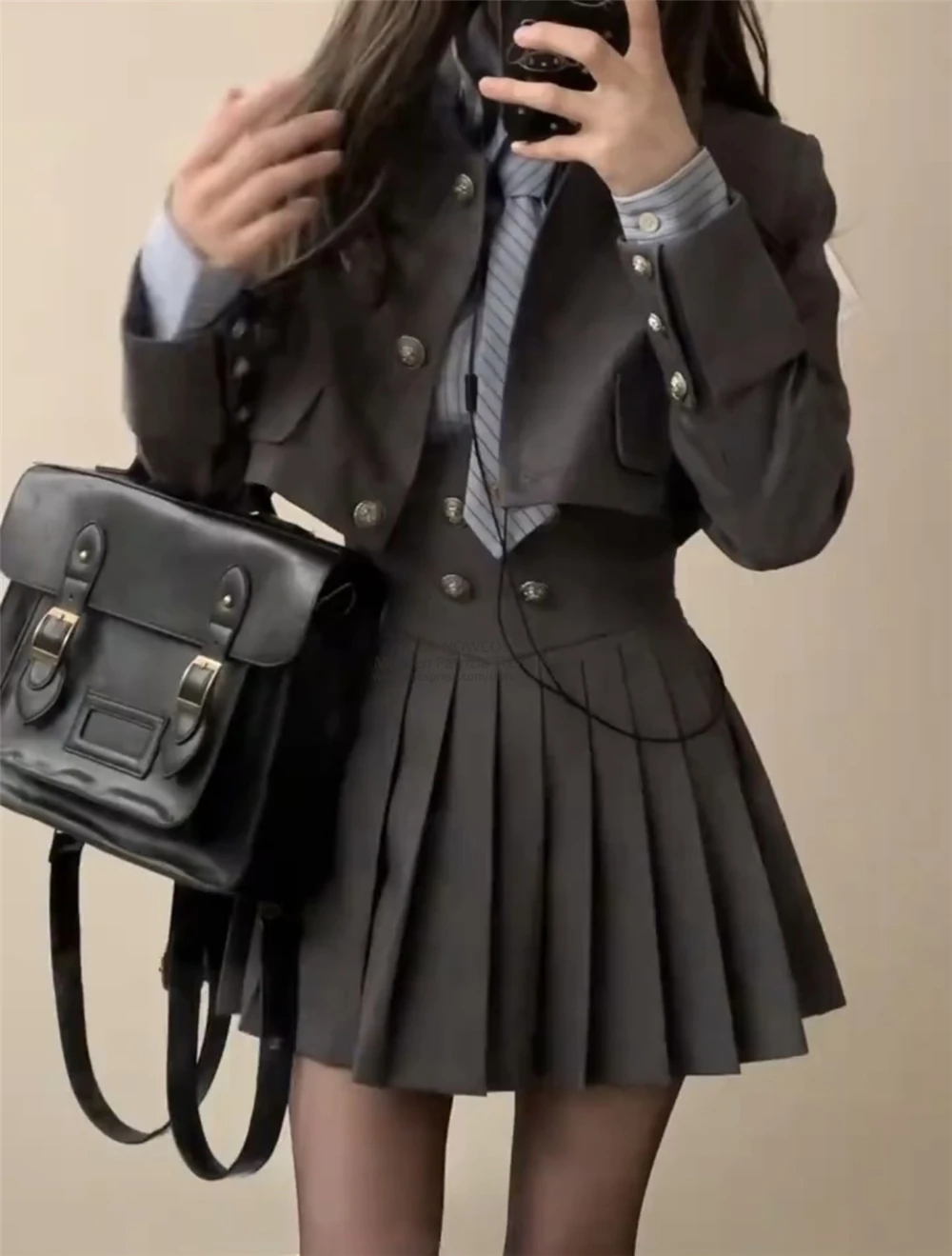 Vintage Preppy Style Short Coat Pleated And Striped Shirt 3 Piece Set - Image 4