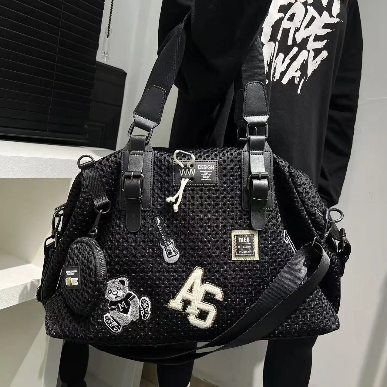 Mesh Nylon Adhesive Large Capacity Splicing Short Distance Travel Casual Handbag - Image 4