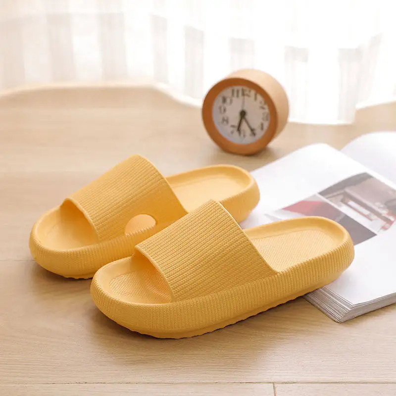Soft Sole Platform Cloud Eva Pillow Indoor Beach Style Flip Flops Slides Slippers