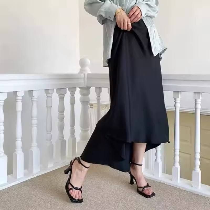 Classic Ankle Strap Square Toe Narrow Band Heel Sandals - Image 2