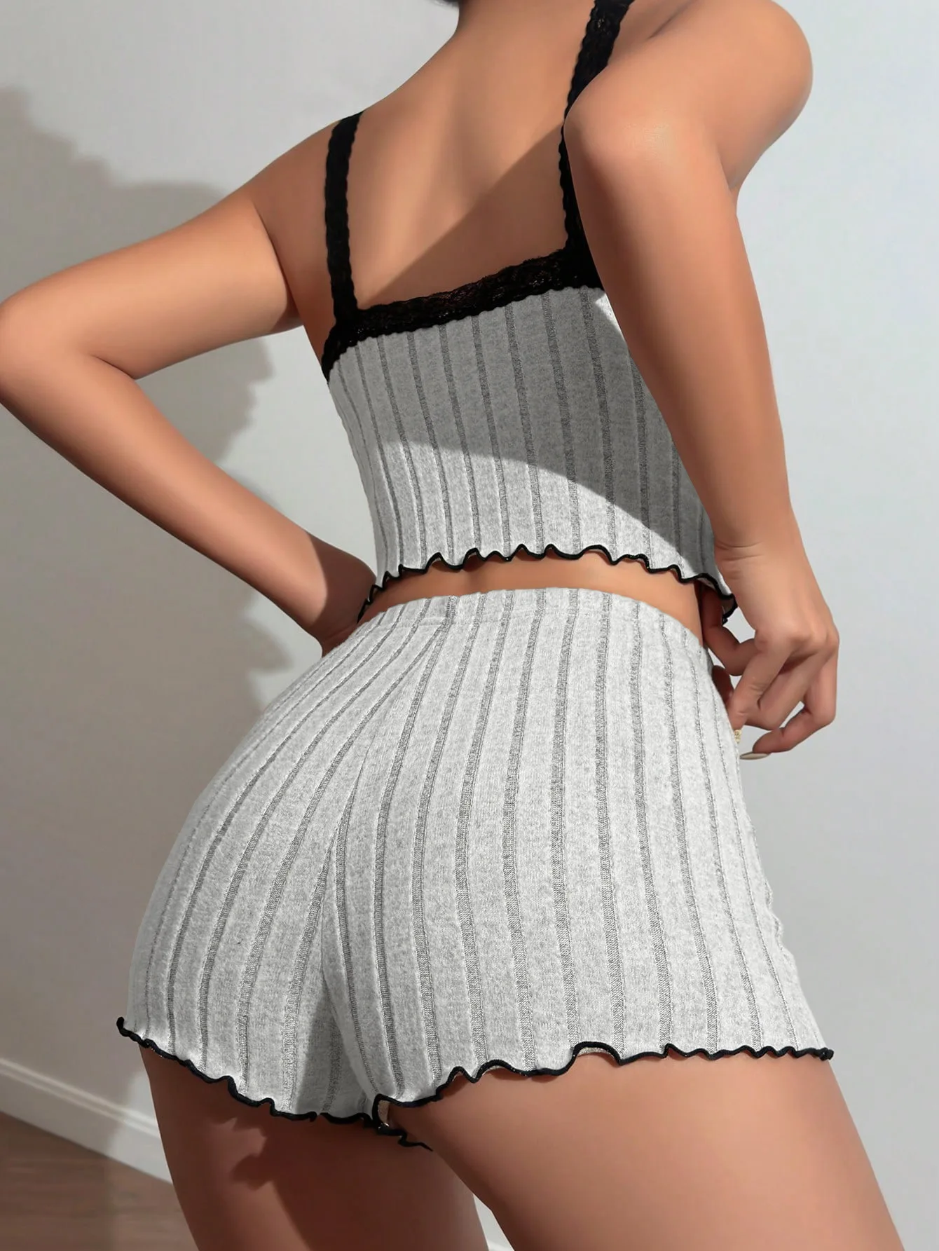 Bow Print Milk Silk Suit Comfortable Home Wear Pajama Suit - Image 15