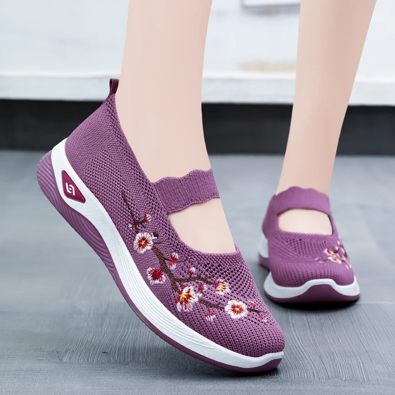 Casual Air Mesh Lightweight Soft Breathable Non-slip Shoes - Image 4