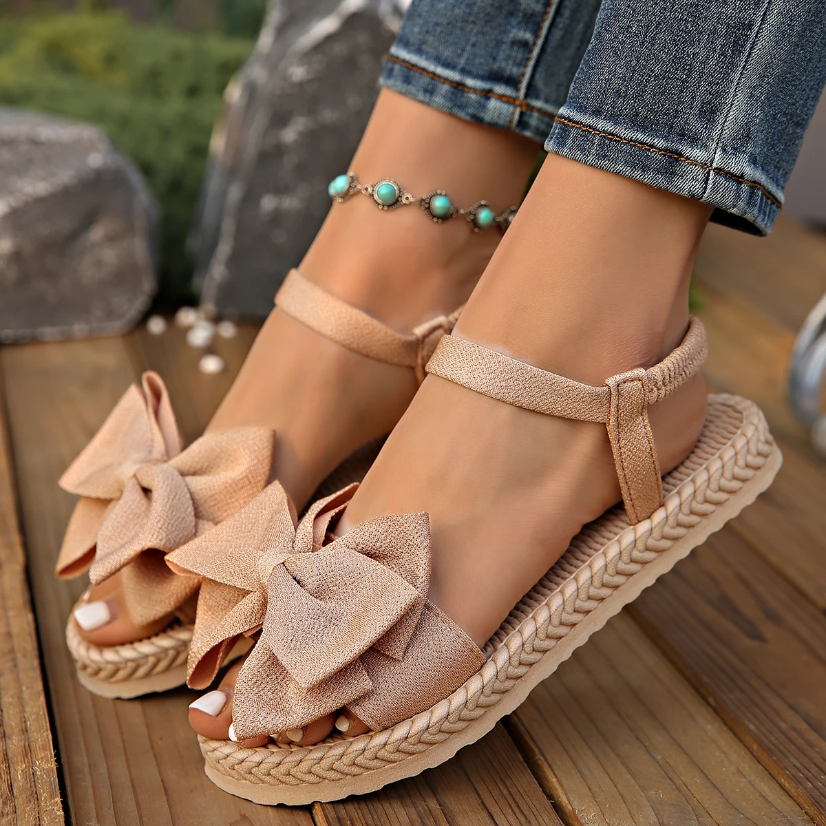Casual Outdoor Bow Tie Beach Style Lightweight Flat Sandals - Image 4