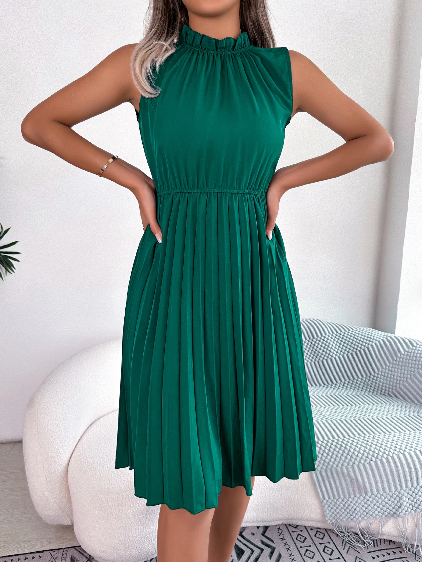 Casual Ruffles Sleeveless Non-stretch Pleated Knee Length Dress - Image 10