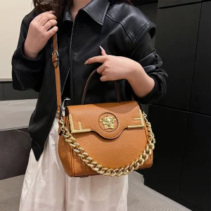 Casual Chic Leather-Texture PU Large Capacity Flap Magnetic Chain Adjustable Strap Crossbody Bag 