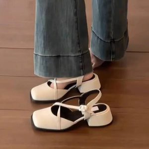 Designer Cross-tied Cover Toe Buckle Sing-backs Thick Heeled Sandal