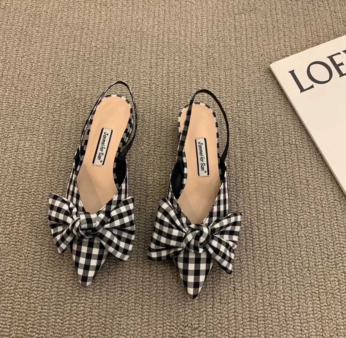 Elegant Butterfly-knot Pointed Straps Low Heels Sandals