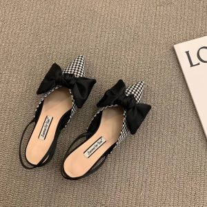 Chic Butterfly-knot Pointed Straps Low Heels Sandals