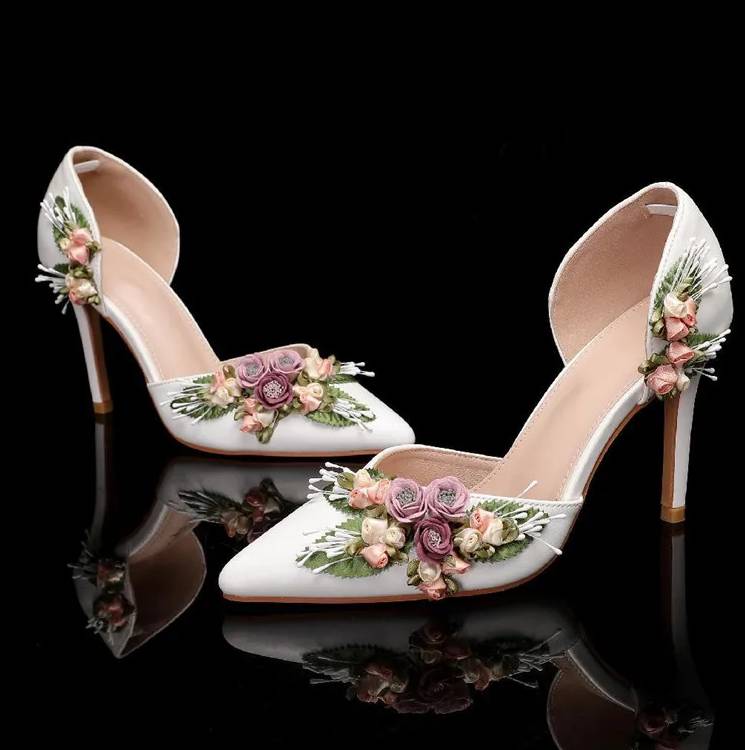 Elegant Flowers Leaf Latex Foam Pointed Toe Satin High Heels Sandal