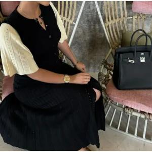 Elegant Knit Solid Single Package High Waist Short Sleeve O Neck Dresses