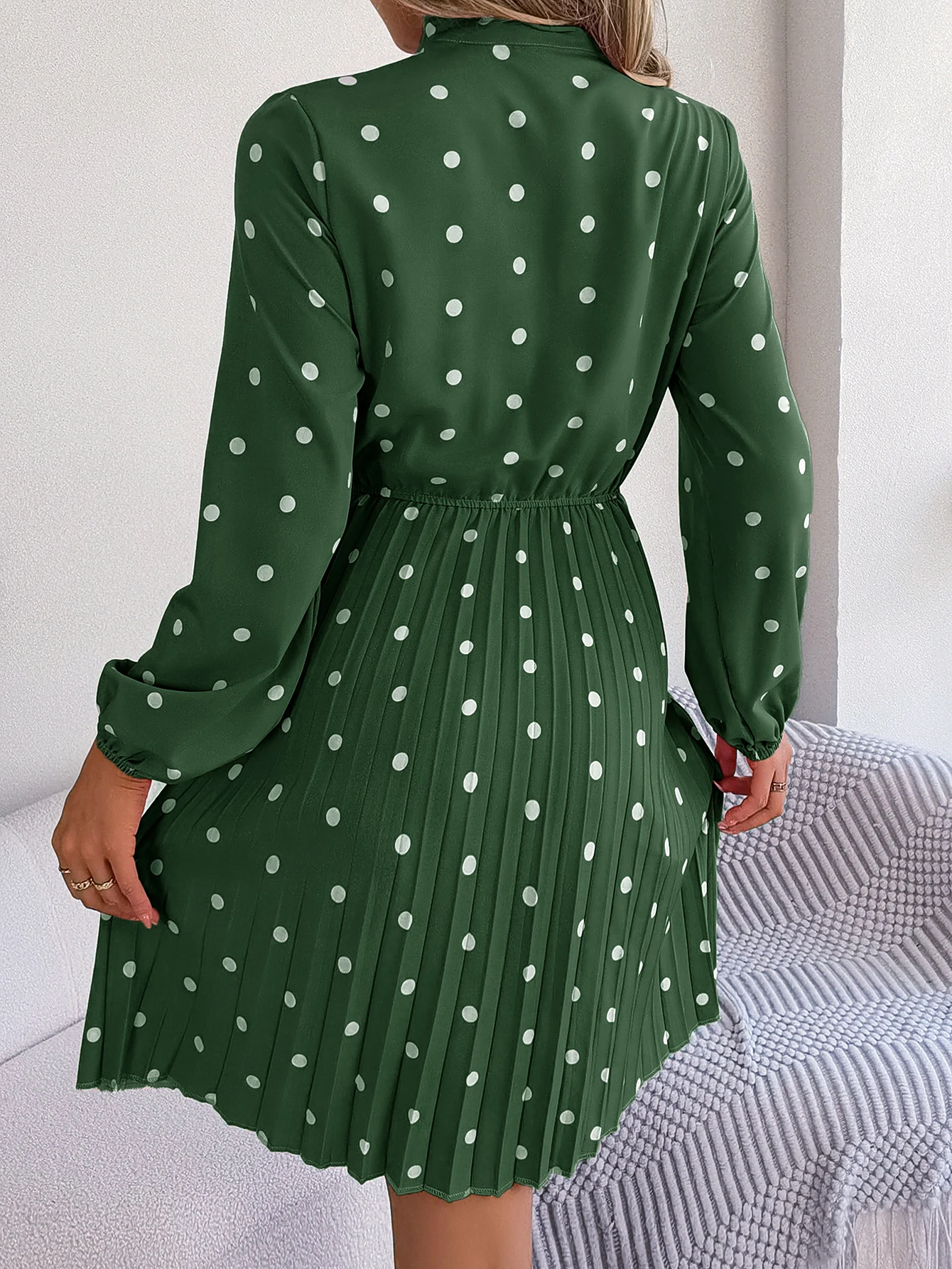Elegant Lace up Polka Dot Long Sleeved Pleated Dresses - Image 24