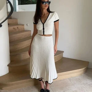 Elegant Long Skirt Suit Short Sleeve Pleated V-Neck 2 piece Crop Top
