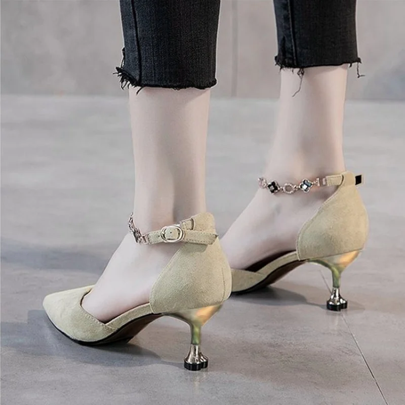 Elegant Pointed toe Design Style Celebrity High Heels Pumps - Image 4