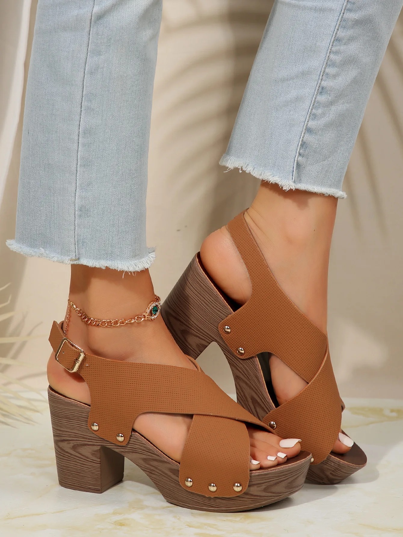 Elegant Solid Color Stylish Platform Crisscross Buckle Chunky Heels Sandals