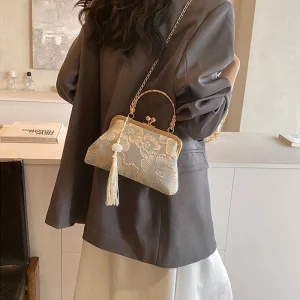 Luxury Designer Retro Small Square Embroidered Shoulder Clutch Crossbody Bags