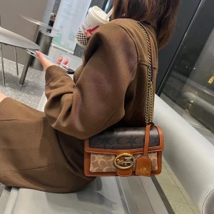 Luxury Light Designer High-End Color Contrast Small Single Crossbody Shoulder Underarm Bag