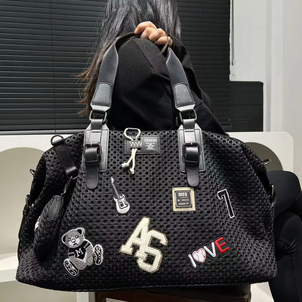 Mesh Nylon Adhesive Large Capacity Splicing Short Distance Travel Casual Handbag - Image 11