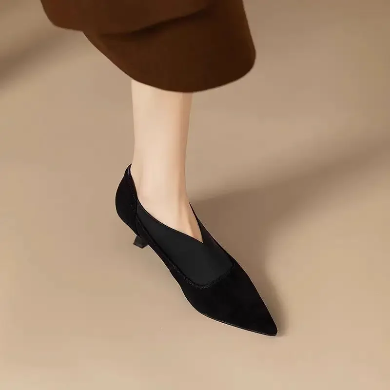 Retro Style Combined With Elastic Deep Cut Pointed Thin Kitten Heeled Sandal - Image 4