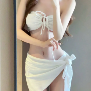 Triangle Luxury Swimwear For Beach Flattering Vacation Swimsuits Three-Piece Bikini Set