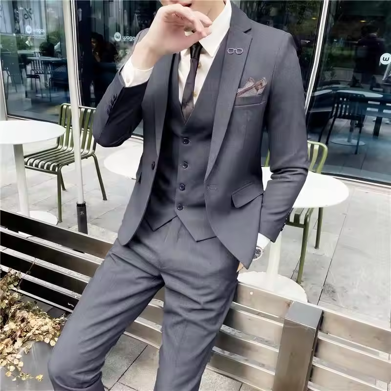 Trendy Single Breasted Banquet Blaze Slim Fit Suit Vest Trousers Three-piece Set - Image 4