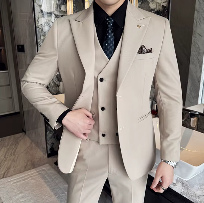Two-Button Groomsmen Formal Wedding Business Slim-Fit Three-Piece Set - Image 12