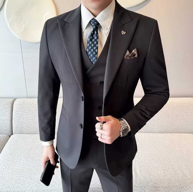 Two-Button Groomsmen Formal Wedding Business Slim-Fit Three-Piece Set