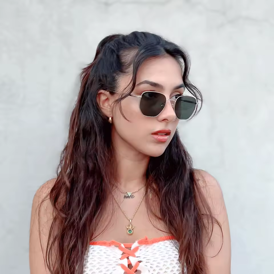 Metal Frame Design UV Protection Trendy Fashion Shades Sunglasses