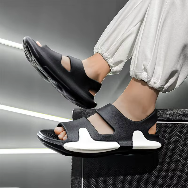 New Casual Shoes Outdoor Fashion Sandals Sports Driving Lazy Shoes